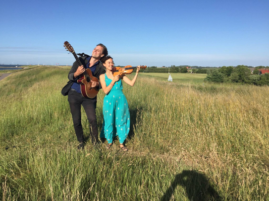 zondag 7  juni 15 uur   duo Ibo & Moniek